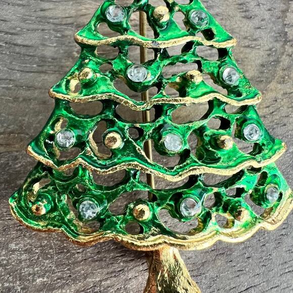 Rhinestone studded Christmas tree with ornament gold tone pin brooch - Picture 4 of 6